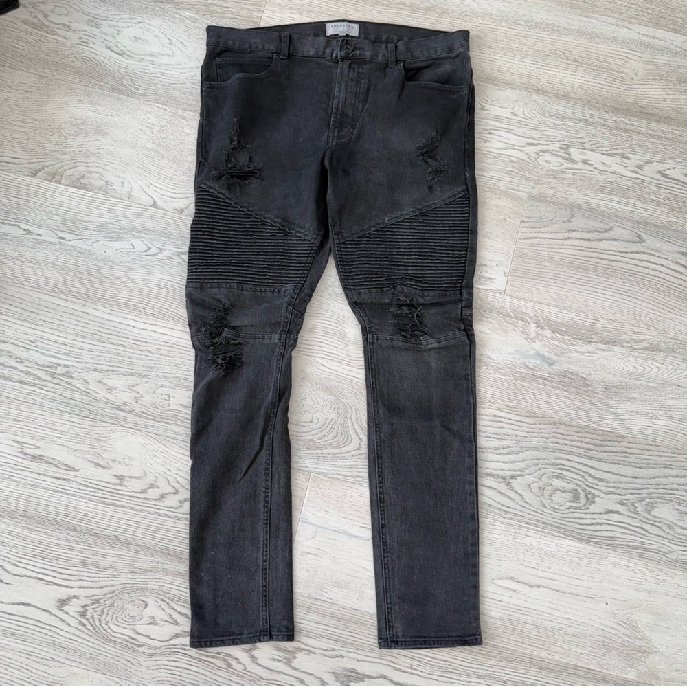 Men's Bullhead Black Distressed Skinny Jeans